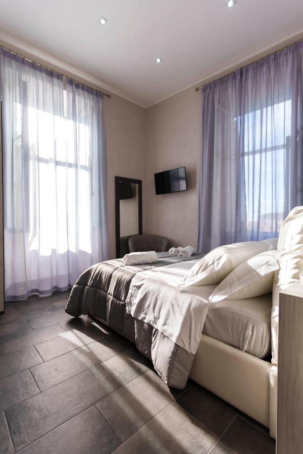 Julia Luxury Suite Rome Bagian luar foto