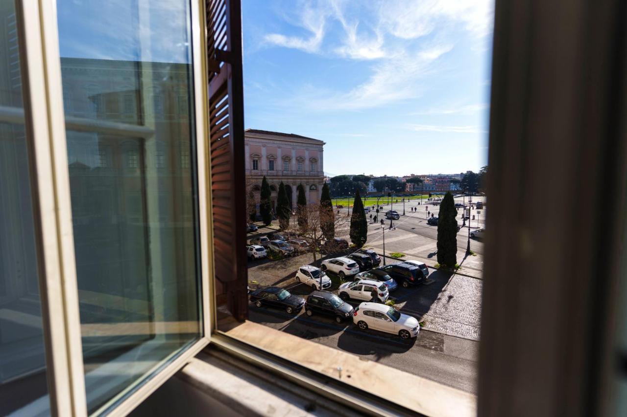 Julia Luxury Suite Rome Bagian luar foto