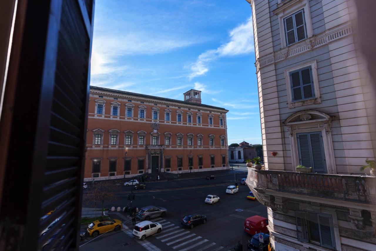 Julia Luxury Suite Rome Bagian luar foto