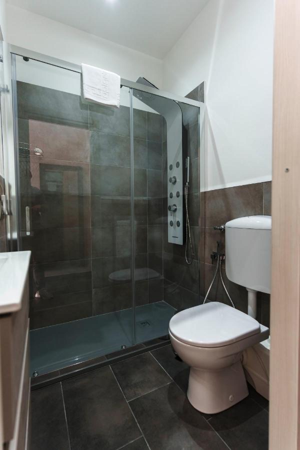 Julia Luxury Suite Rome Bagian luar foto